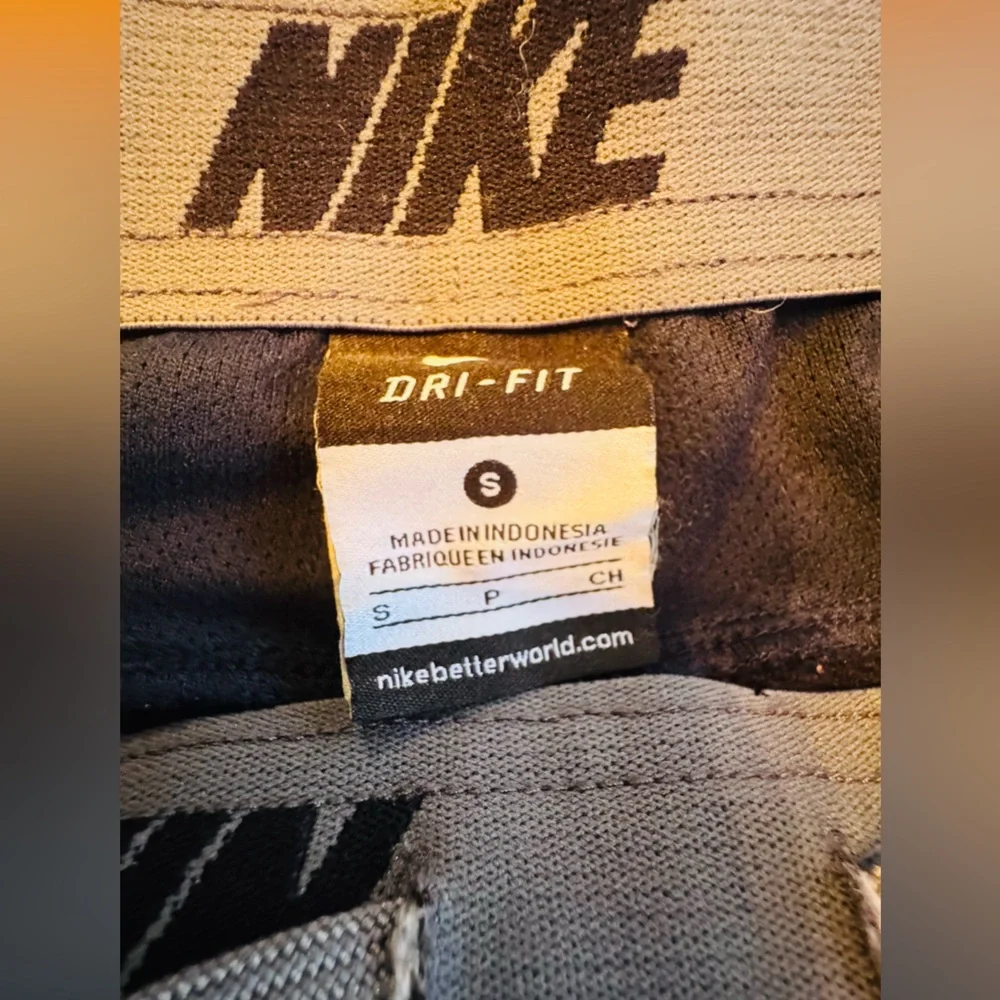 Nike Dri-FIT Black pants Yellow Stripe Size S